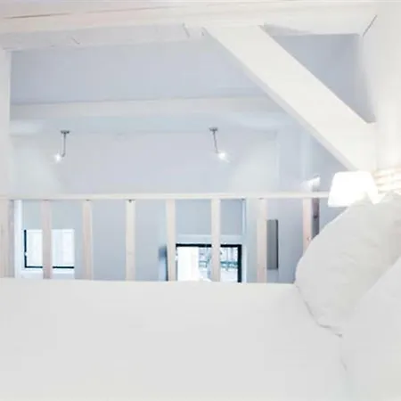 Cool Tailor Made Studio Lisbon